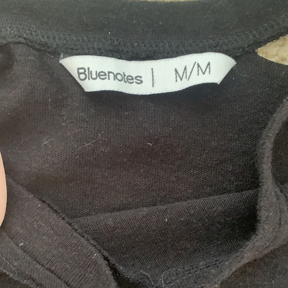 tee shirt - Picture 2 of 2